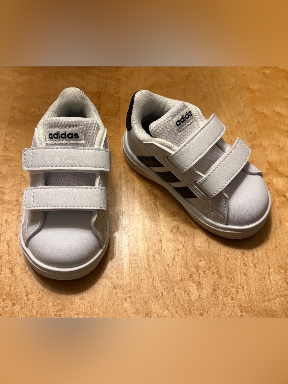 Adidas Grand Court 2.0 toddler sneakers